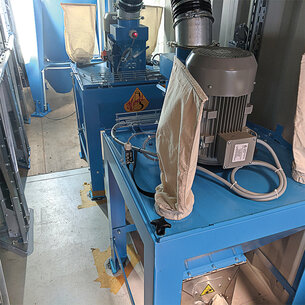 HIMEL SC Mühlen mit Auslauftrichter